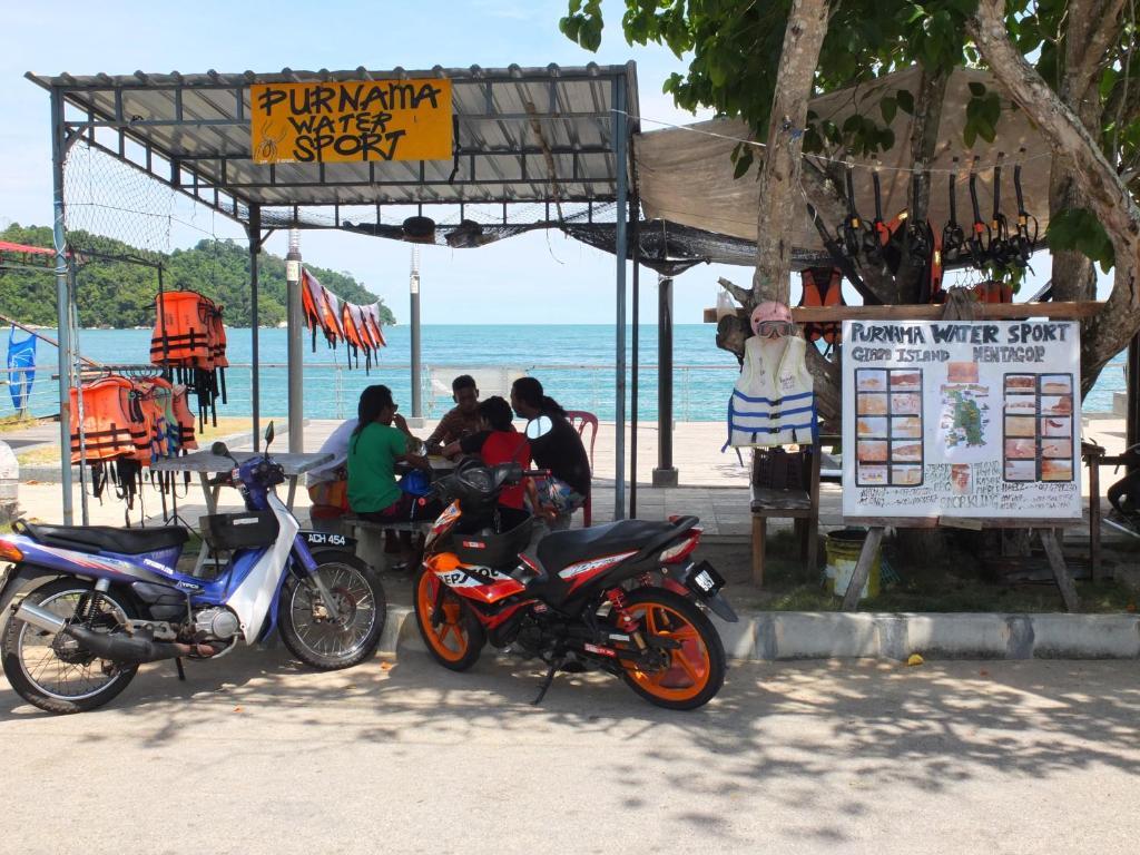 Purnama Beach Resort Kampung Teluk Nipah Kültér fotó
